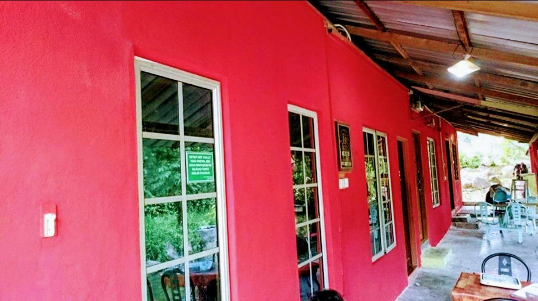 Lopoh Waterfront Budget Chalets Villa Hulu Langat Exterior photo